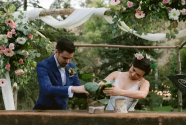 ¿Cómo crear una ceremonia de árbol de amor inolvidable?